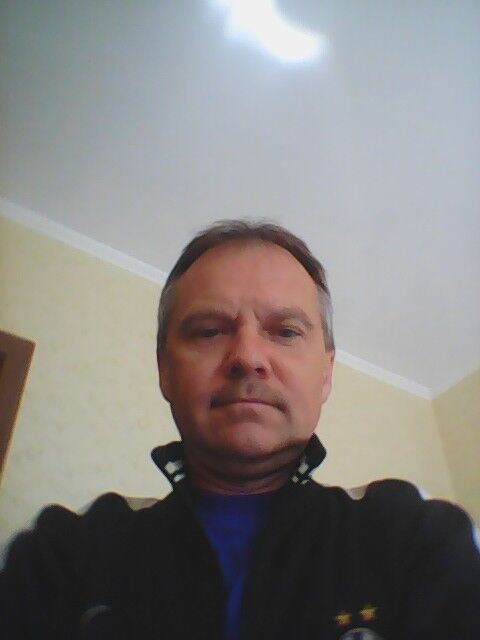  9868097  , 61 ,    
