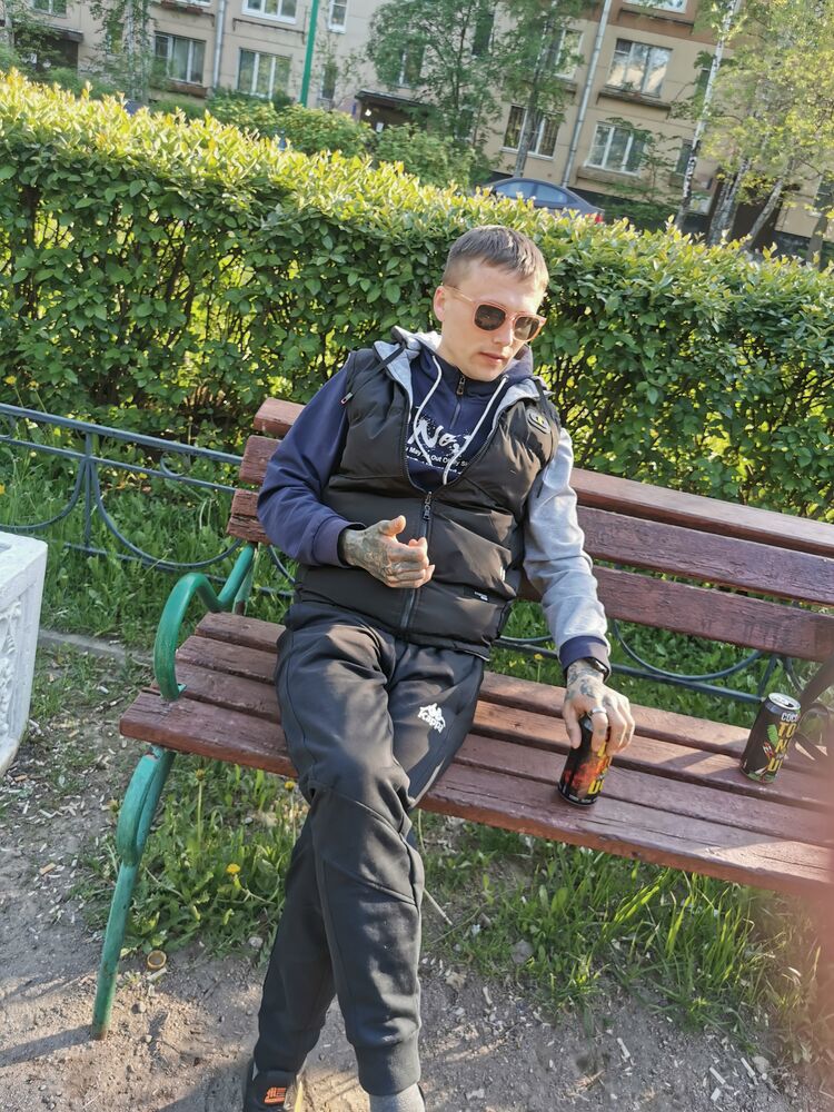 ���� 40151717 ������� �������, 33 ����, ���� ���������� � �������������