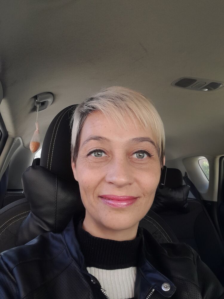  -,   , 42 ,     , c 