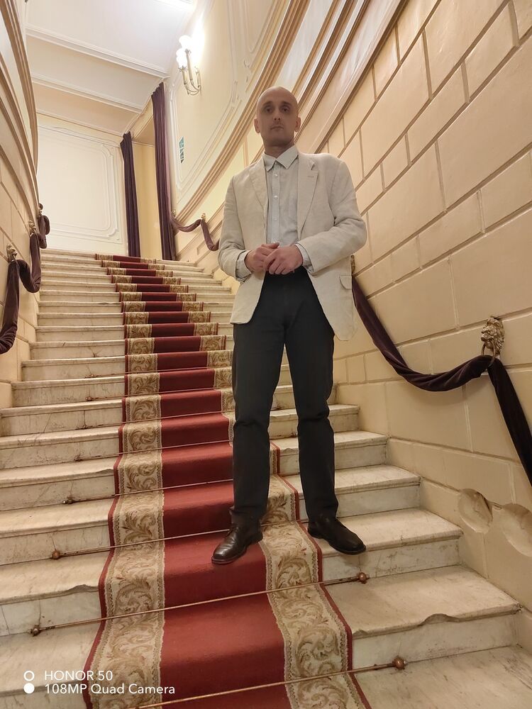  --,    , 40 ,   , 