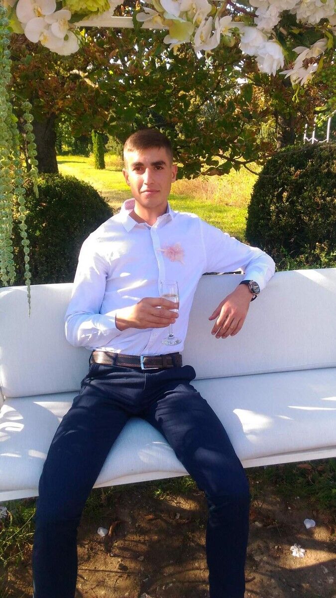  ,   Mihai, 28 ,   ,   , c 