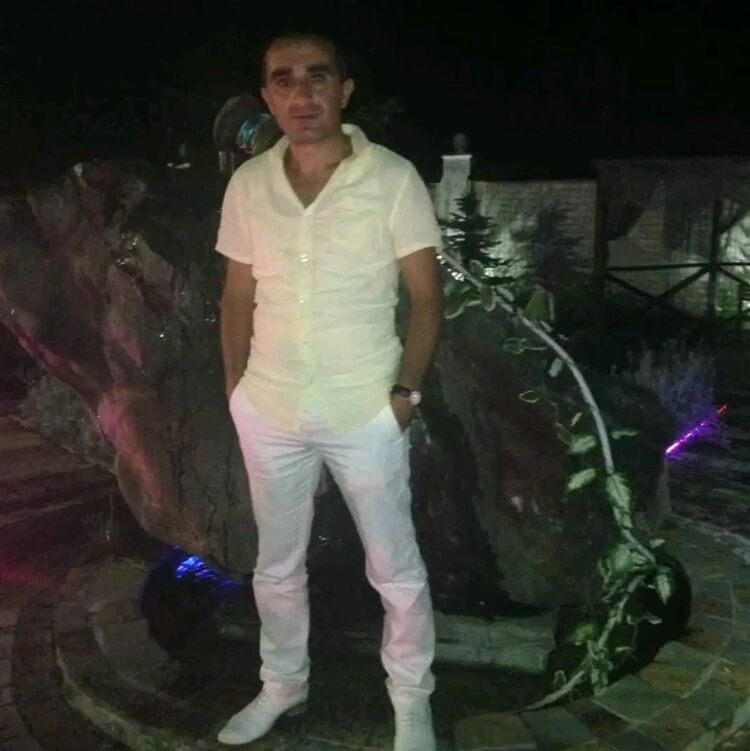  41271887  , 42 ,    