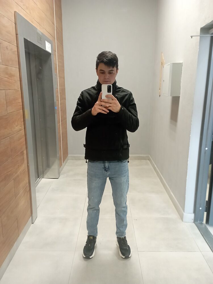 ���� 28724537 ����� Khan, 25 ���, ���� ���������� � �����-����������