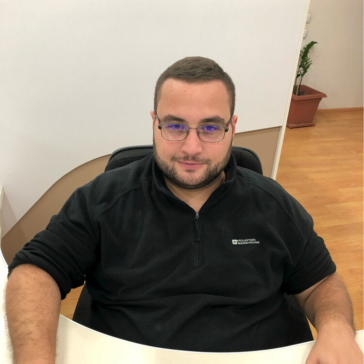  ,   Ashot, 35 ,   ,   