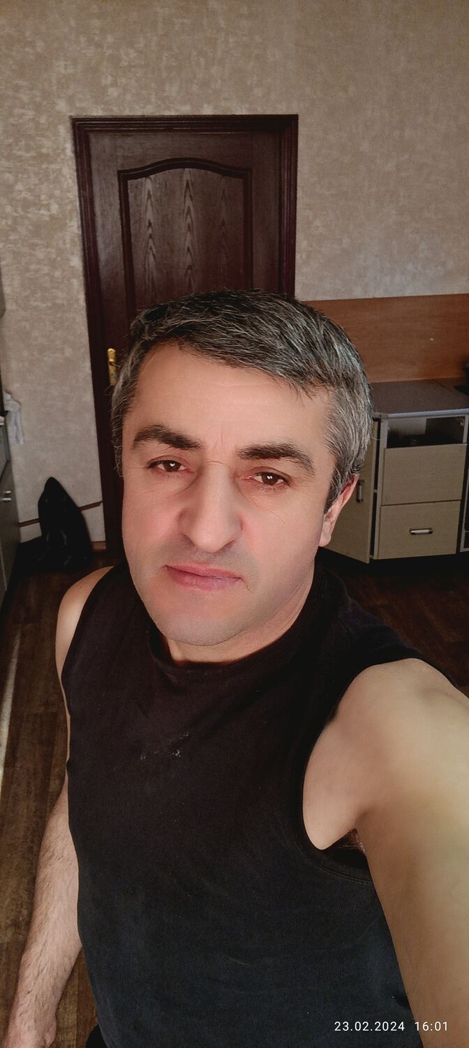  42810687  , 39 ,    