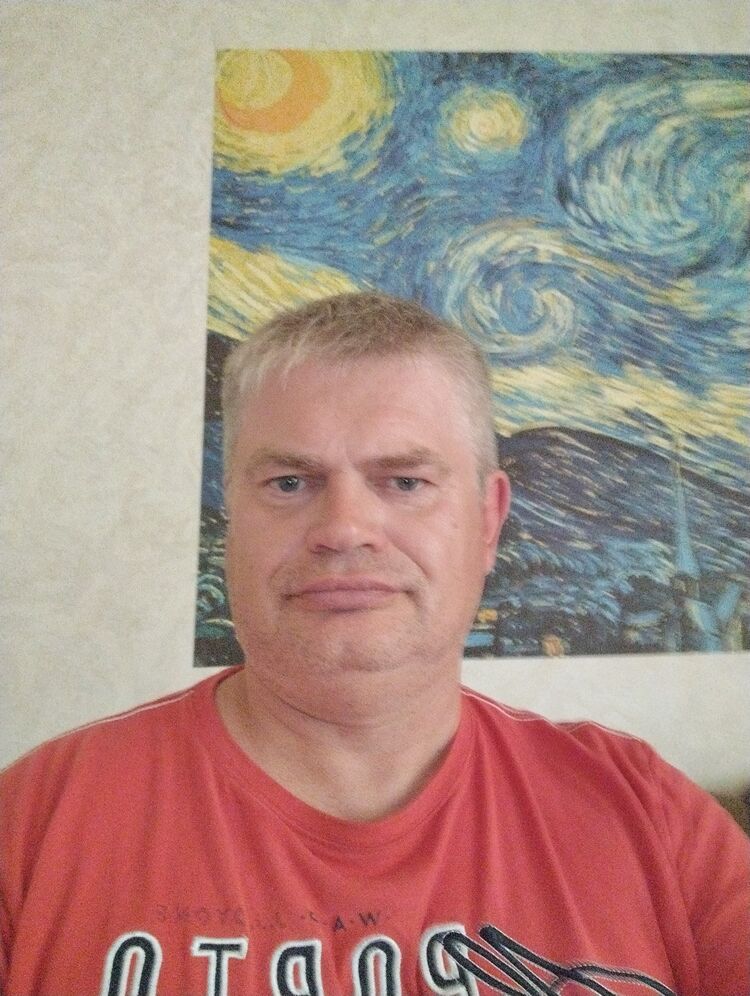 45786017  , 52 ,    