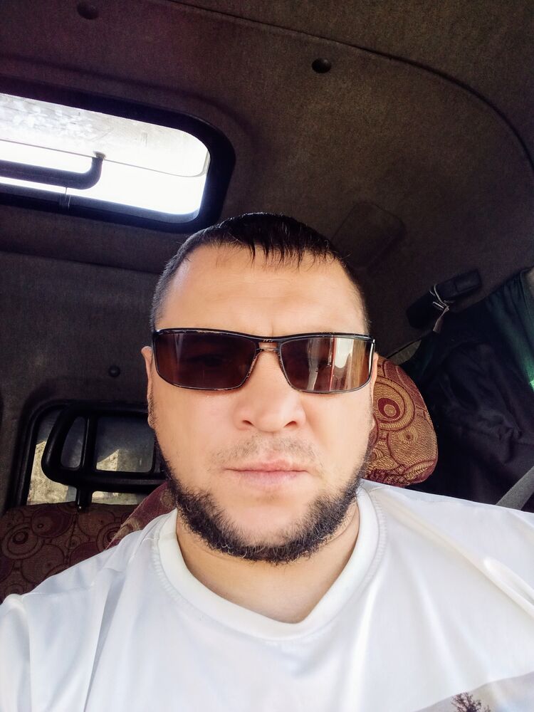  27569547  Oleg, 42 ,    -