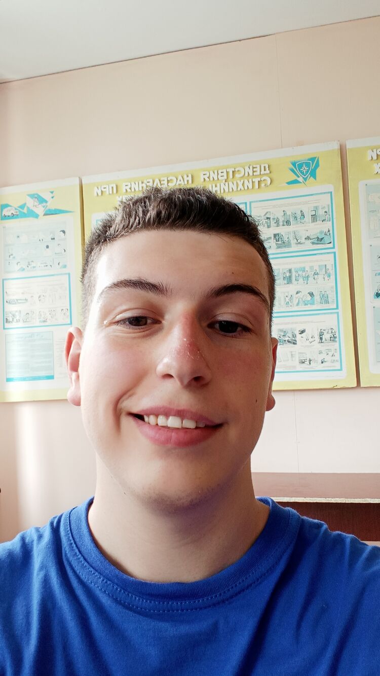  42393917  , 22 ,    