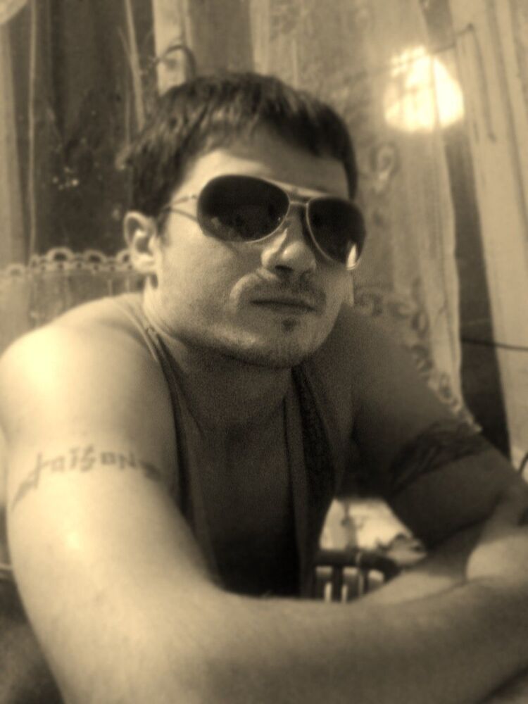  10684867  Apalon, 36 ,    