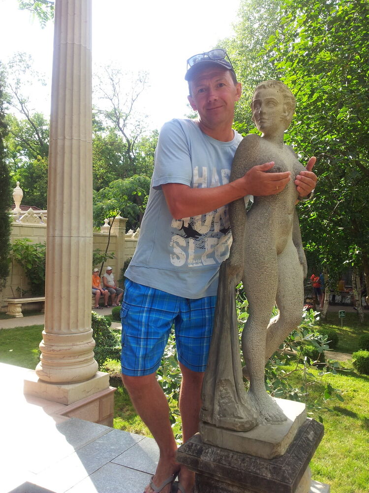  ,   Mihail, 58 ,   