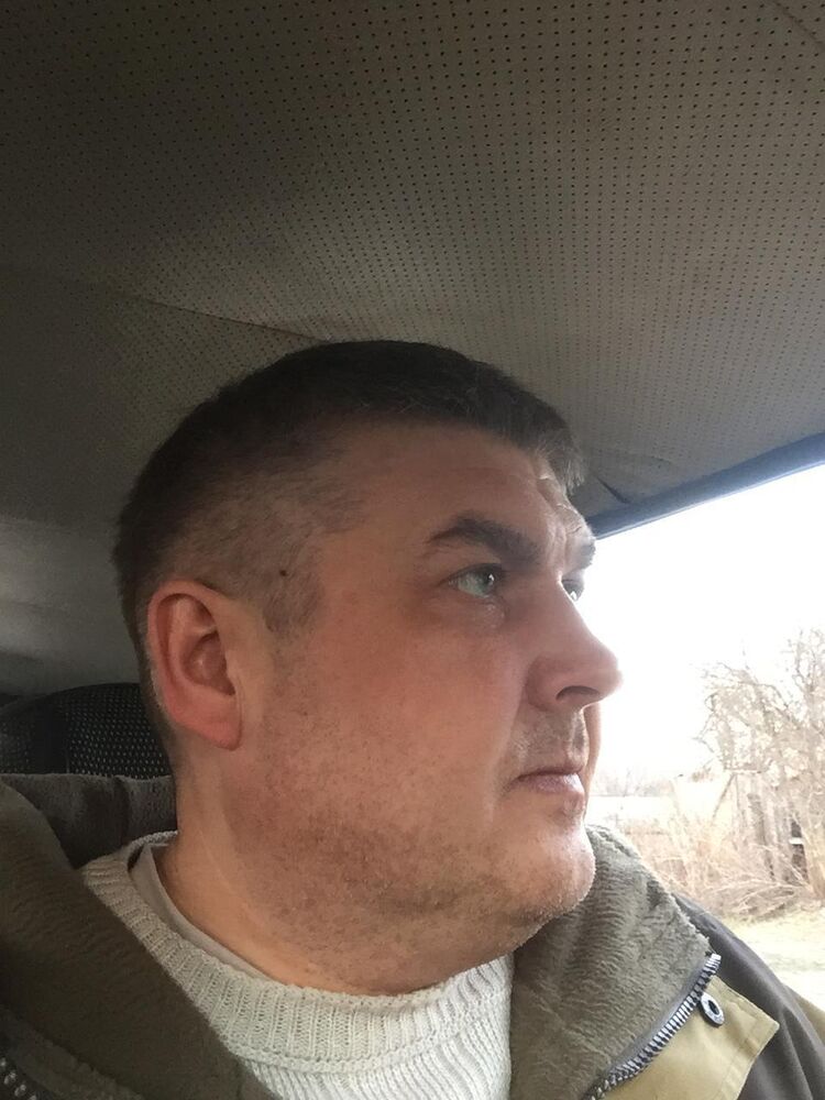  30150237  , 52 ,    