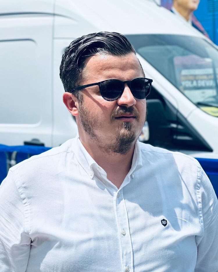 ���� 55021827 ������� Salih, 32 ����, ���� ���������� � Aydin