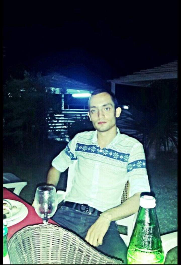  13677437  Samir, 34 ,    