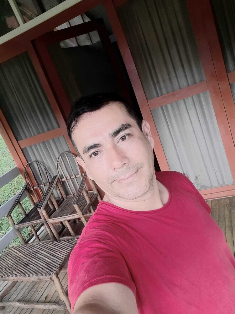  50964677  Roger, 38 ,    