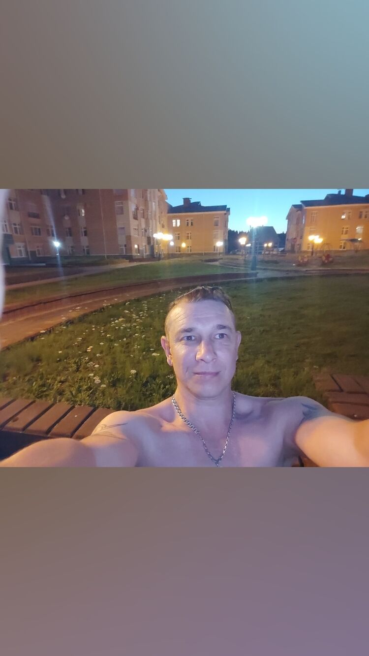  38847677  Boyka, 38 ,    
