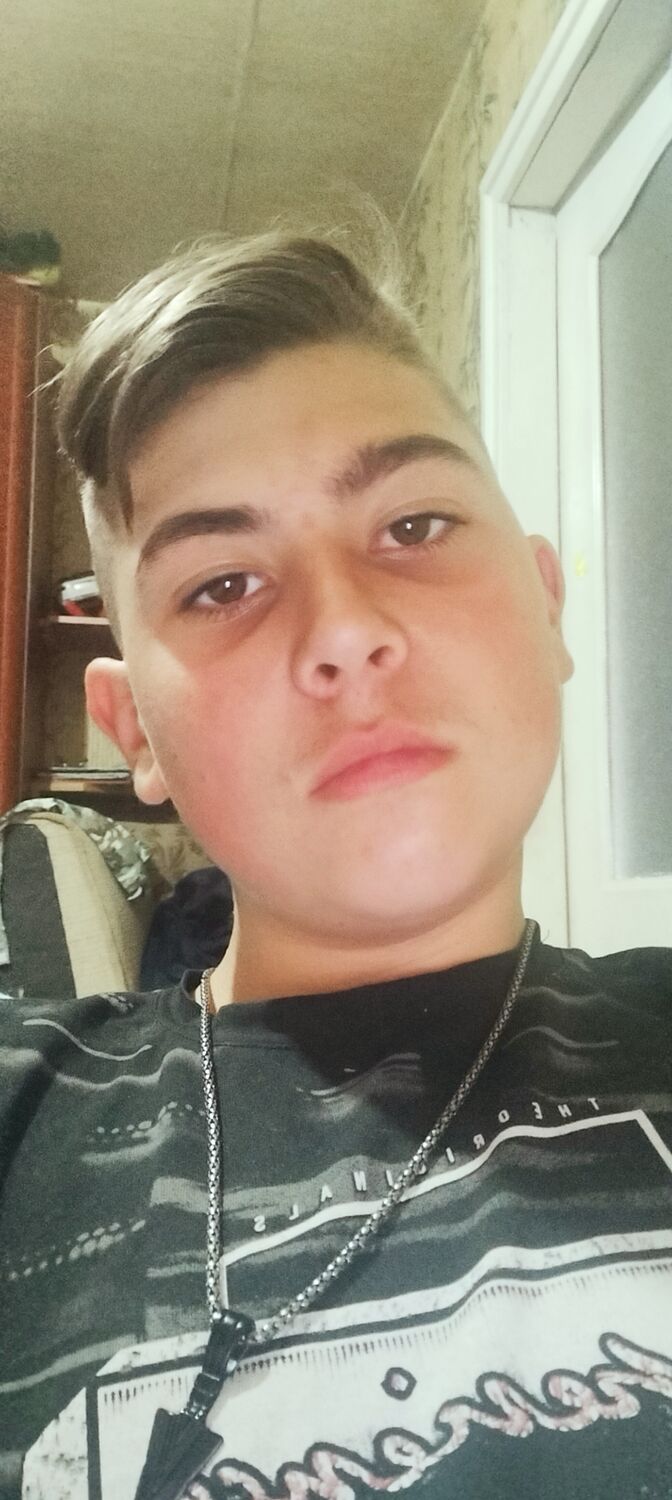  37635607  , 20 ,    