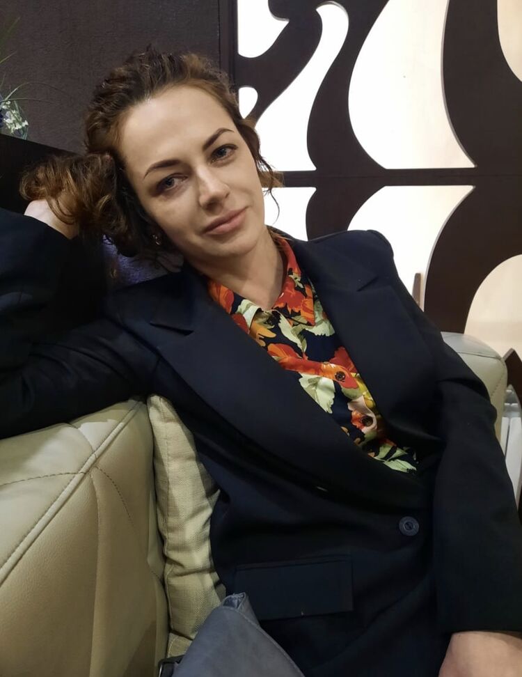  53200667  , 39 ,    -