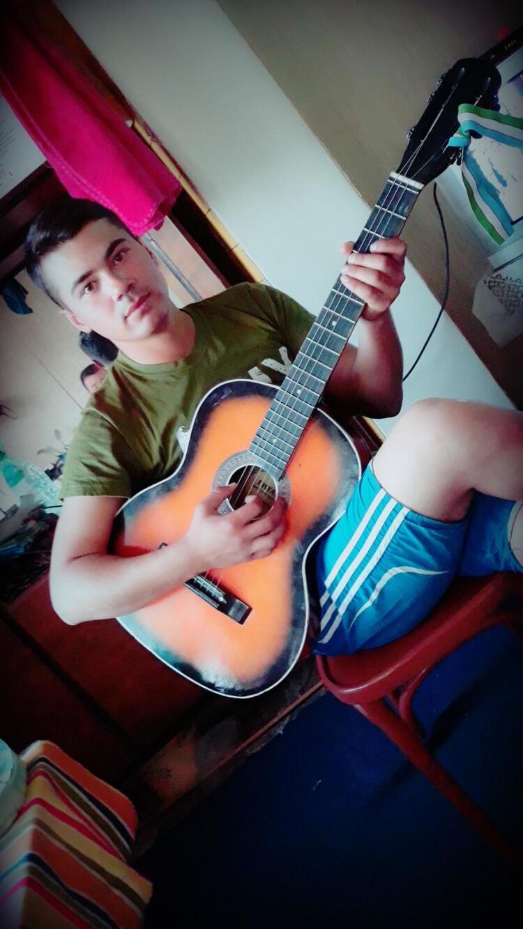  46619547  , 30 ,     