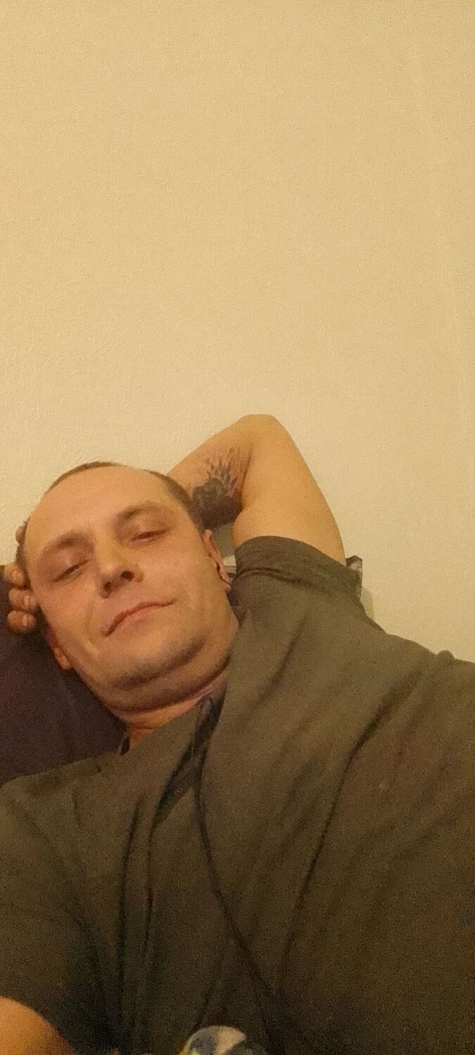  35639857  , 37 ,    