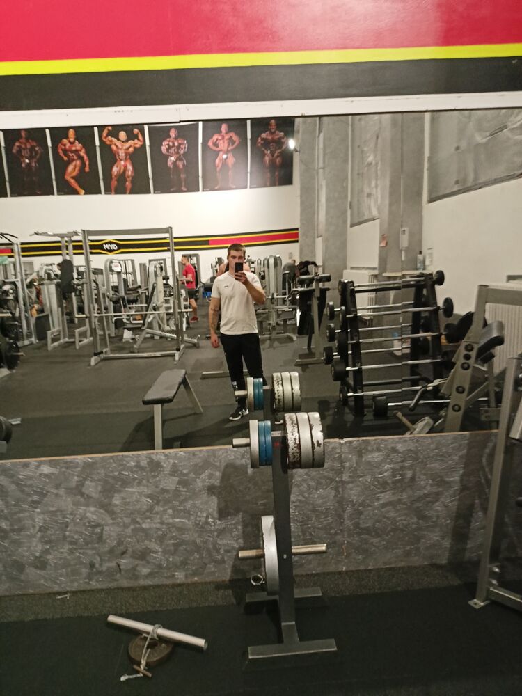  30442677  , 25 ,    