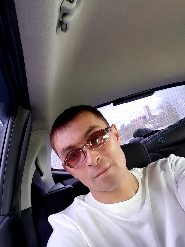  20266467  , 37 ,    