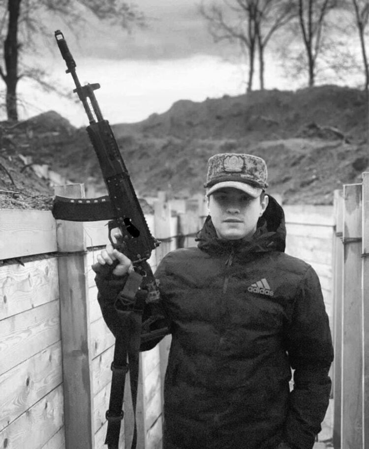  34295557  Vladimir, 23 ,    