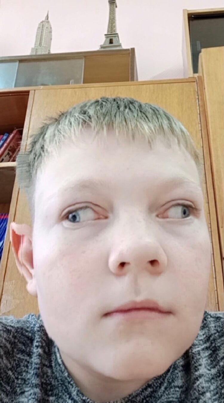  ,   Konstantin, 22 ,   ,   
