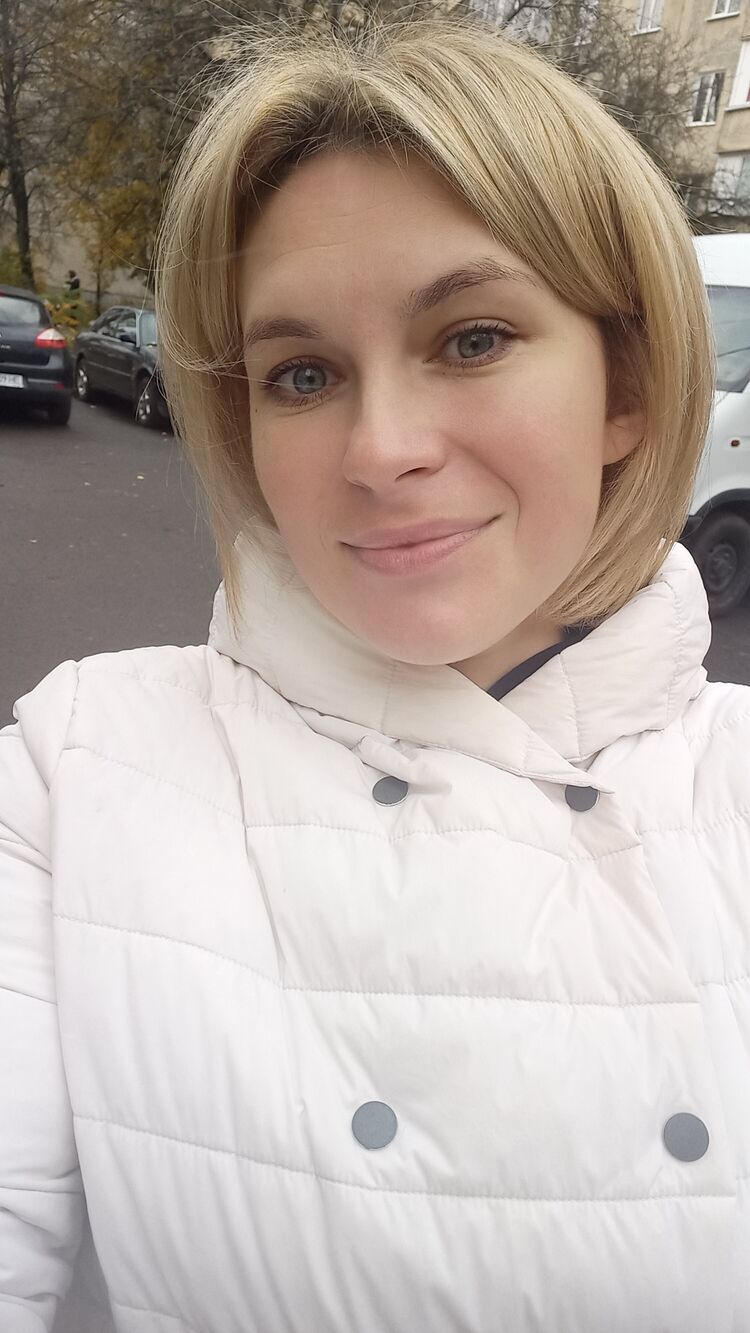  30512807  Viktoria, 36 ,    
