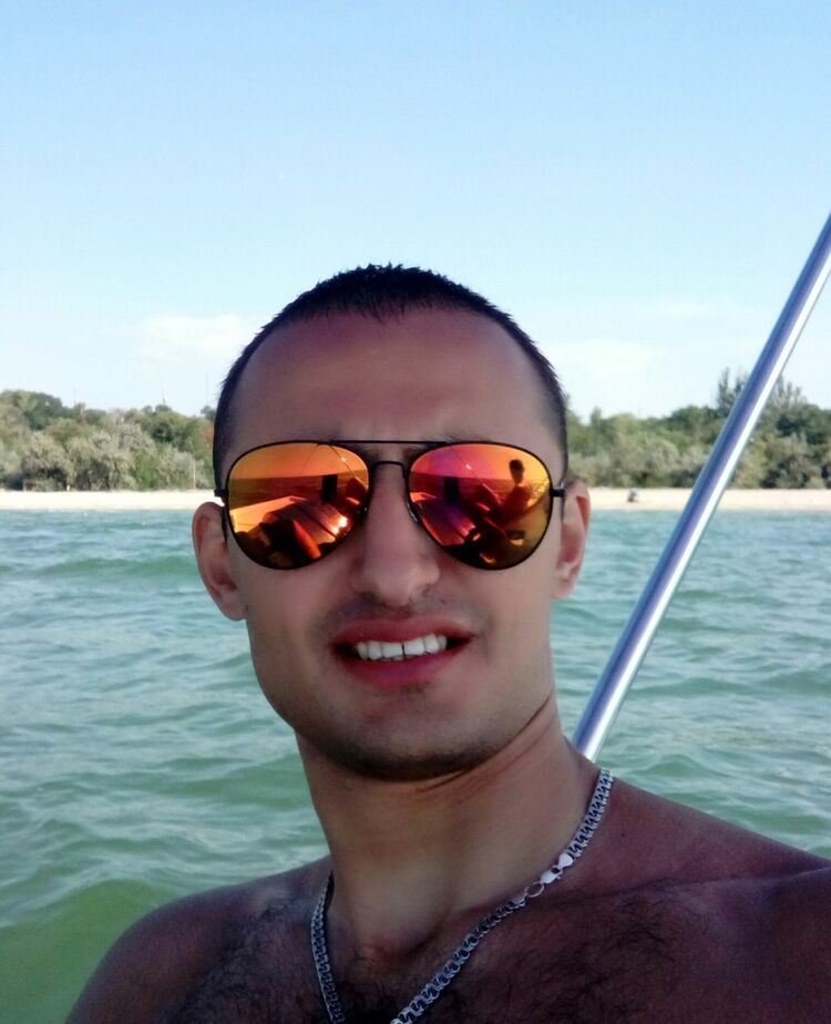 ���� 15152177 ������� �����, 32 ����, ���� ���������� � ��������