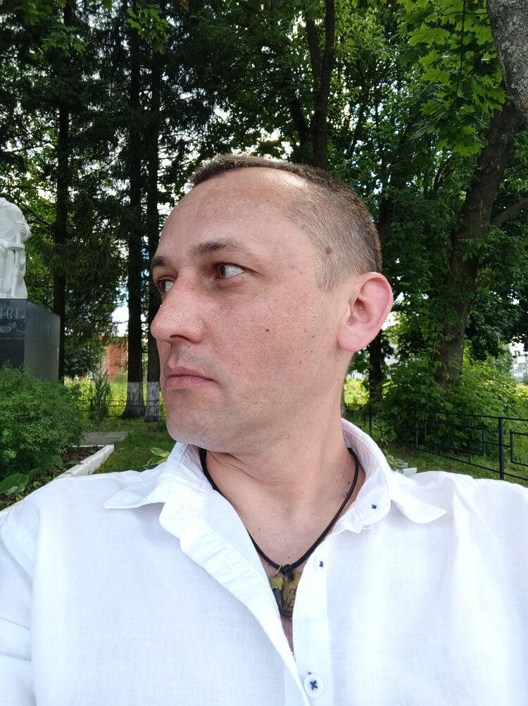  44089017  , 43 ,    