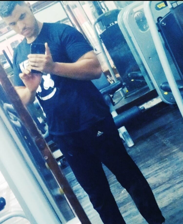  ,   Banou, 30 ,   c 
