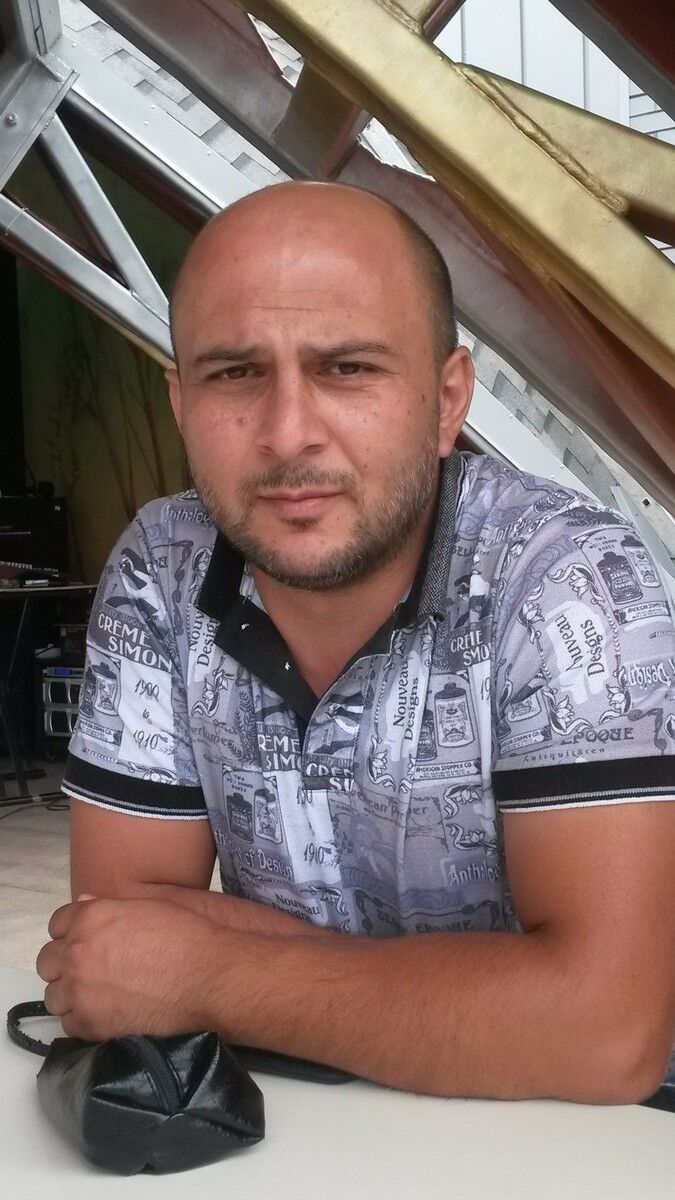 ���������� �����������, ���� ������� Yan, 49 ���, ������������ ��� ������, ����� � ���������, c�������� ���������