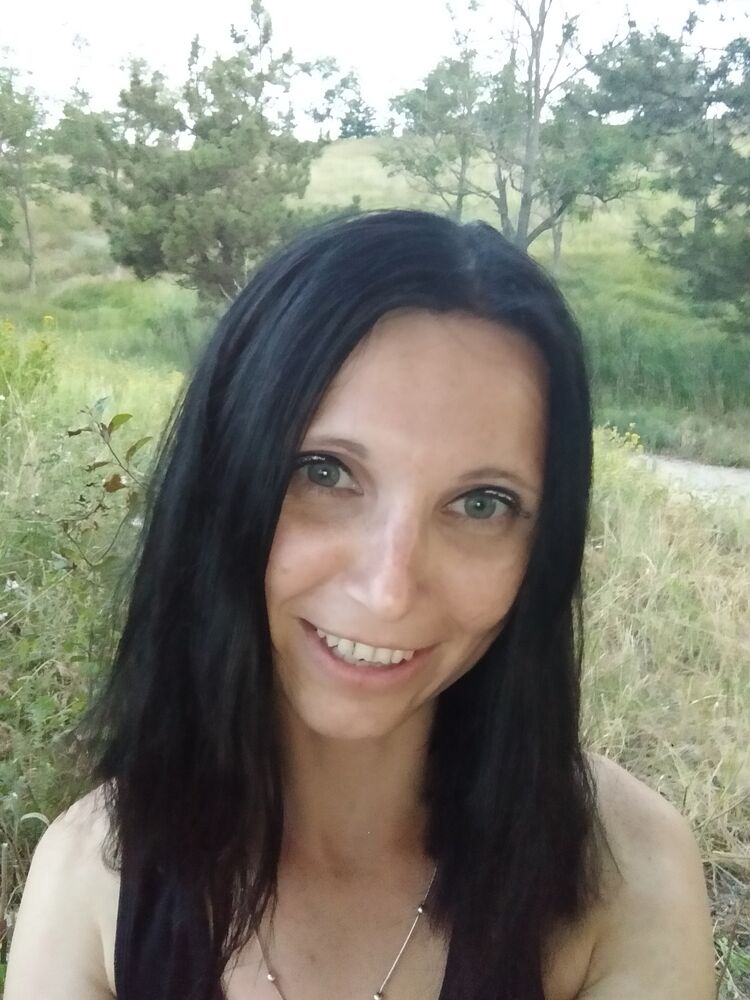  29192267  Elli, 34 ,    