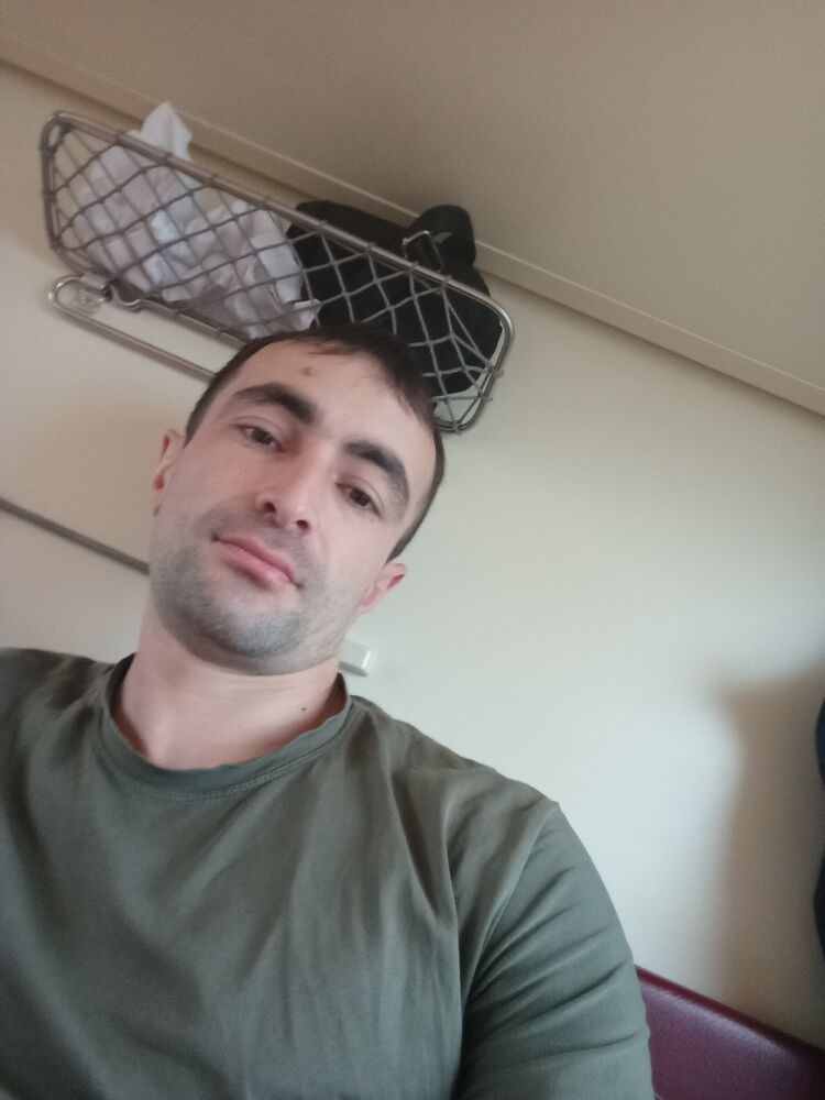  40170207  , 30 ,    