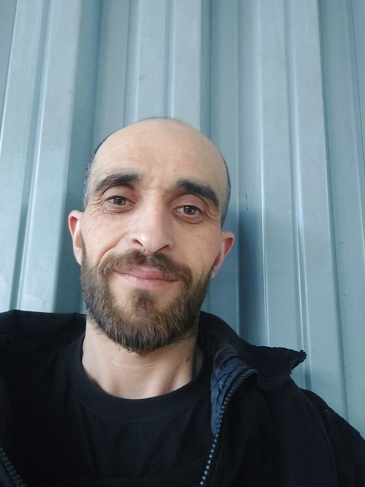  36662717  Rahman, 41 ,    -