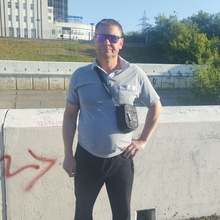  46717137  , 49 ,    