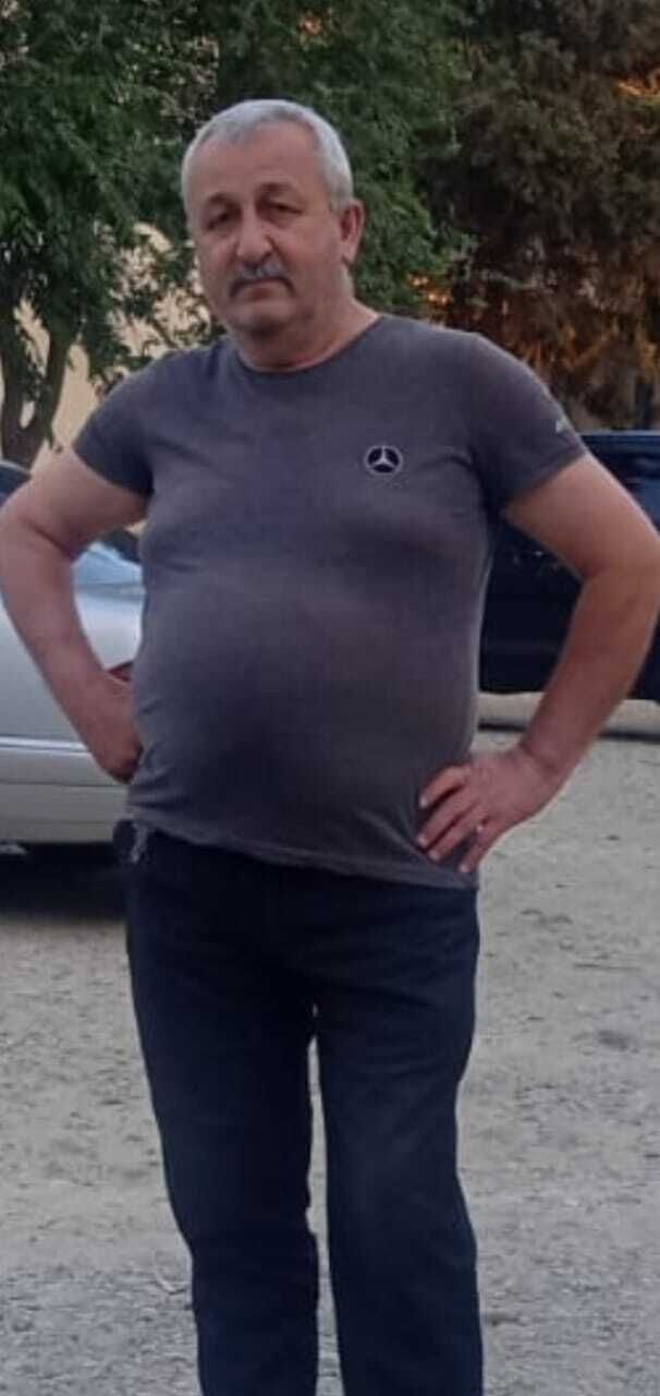  36733327  , 65 ,    
