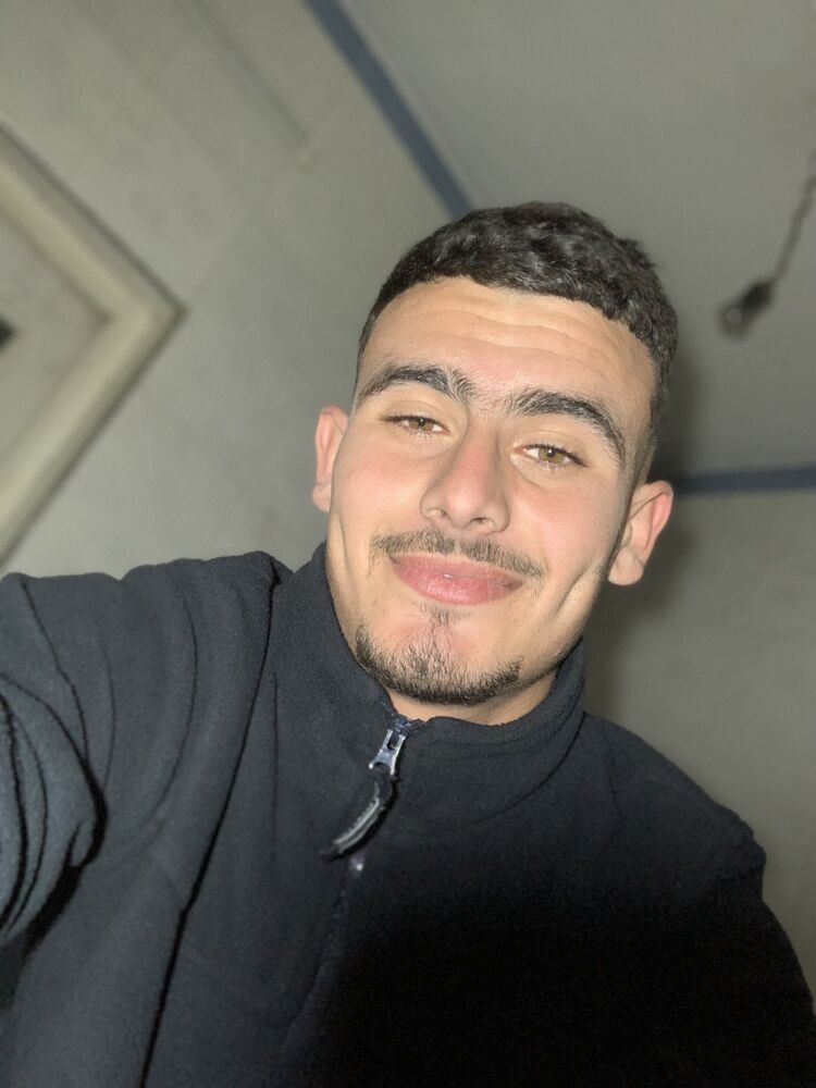  47738507  , 21 ,     