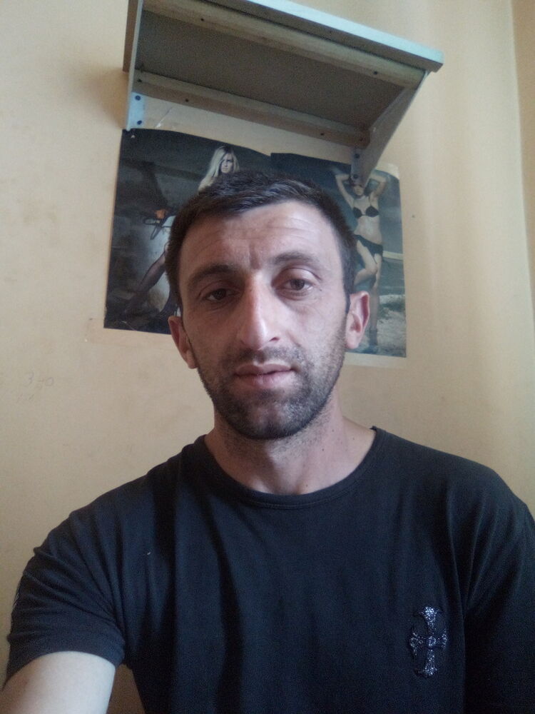  16499457  Armen, 36 ,    -