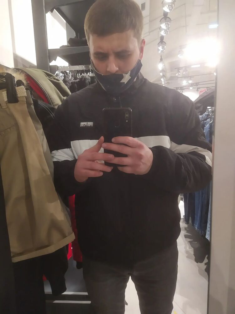  32505497  , 37 ,    