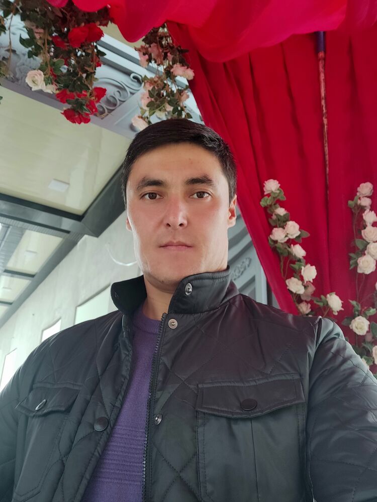  36386347  Azizbek, 30 ,    