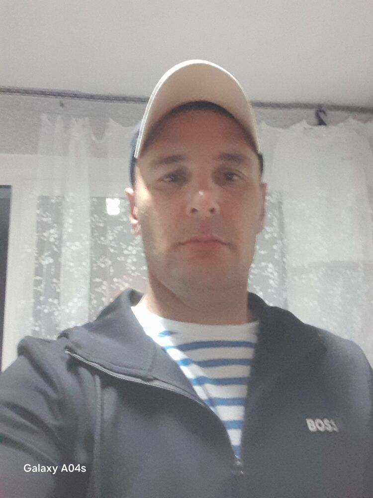  53591497  Merik, 35 ,    