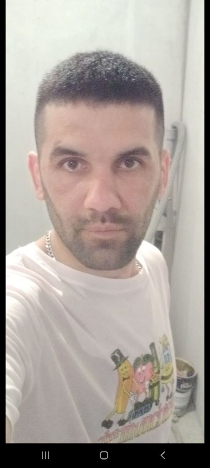  35716237  , 37 ,     