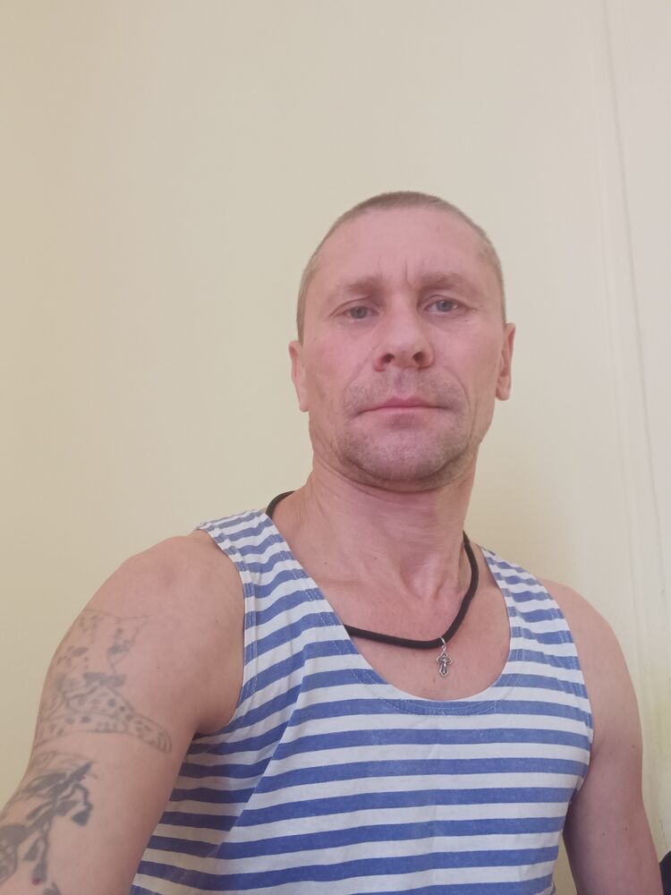  Hustopece,   , 46 ,   ,   