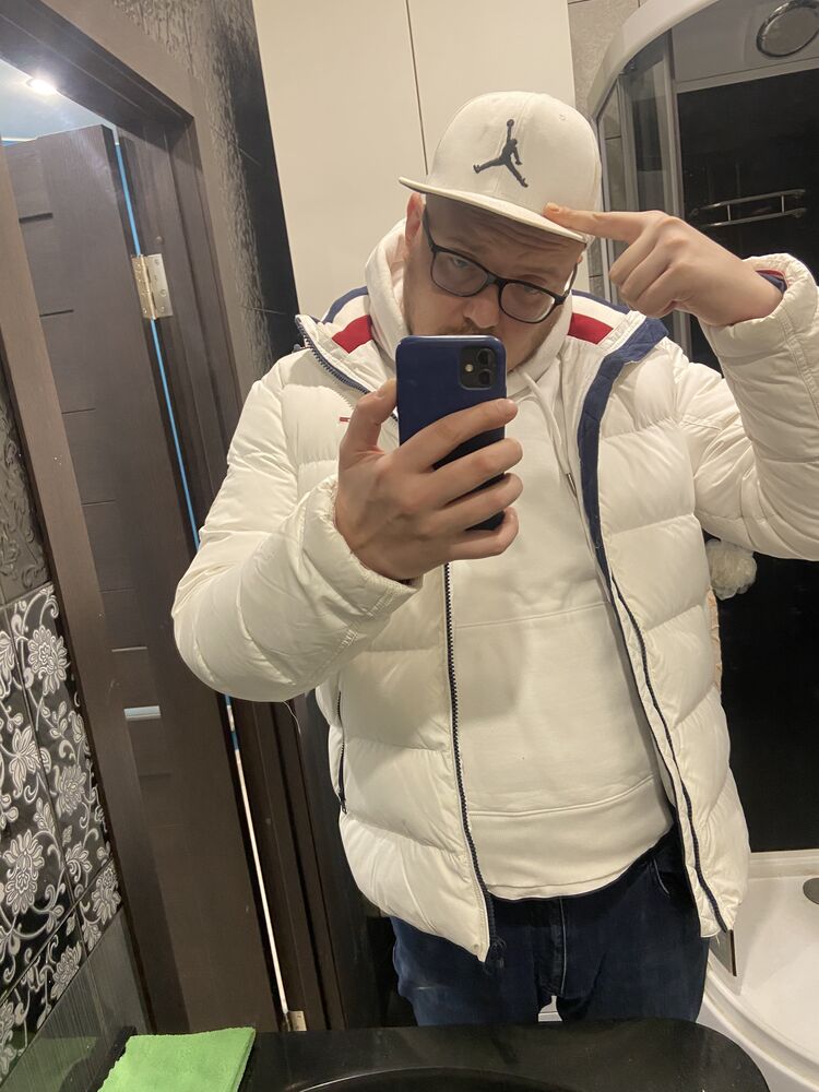  33197777  , 37 ,    -