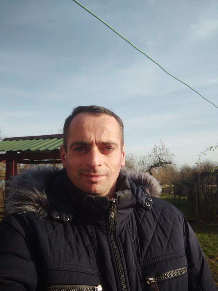  48301827  , 43 ,    
