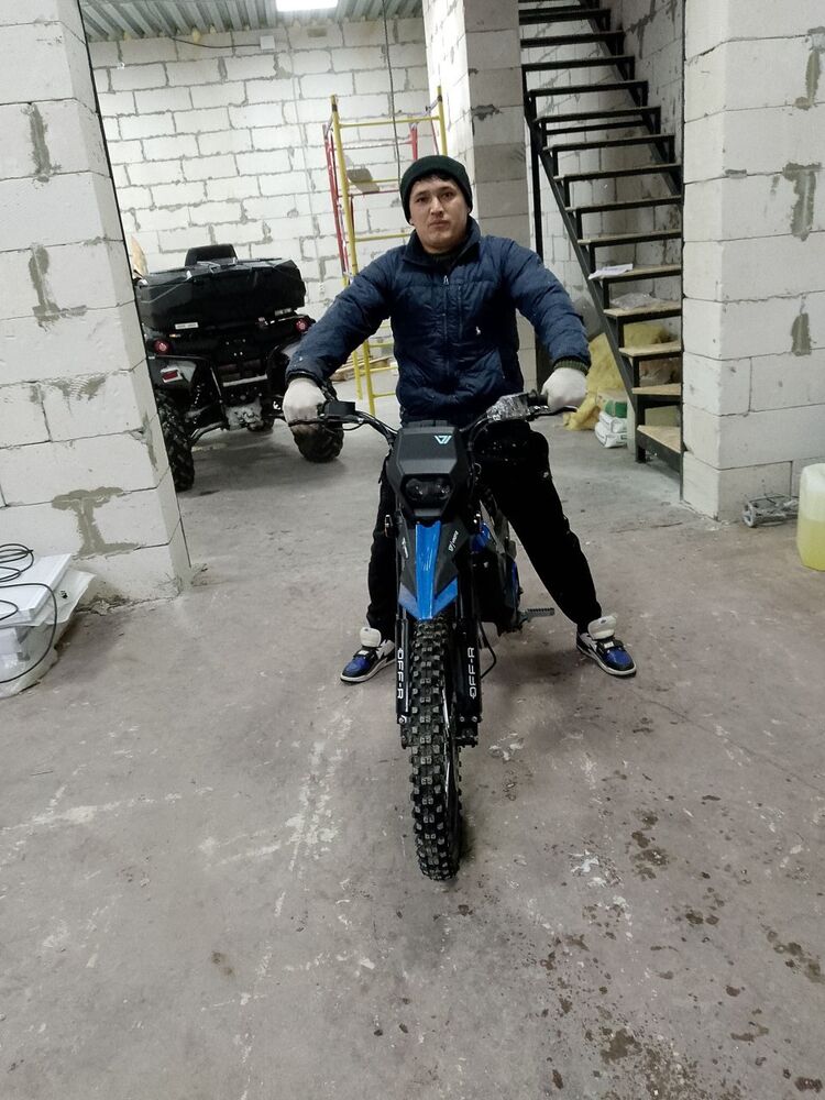  48253177  Zoxidjon, 36 ,    