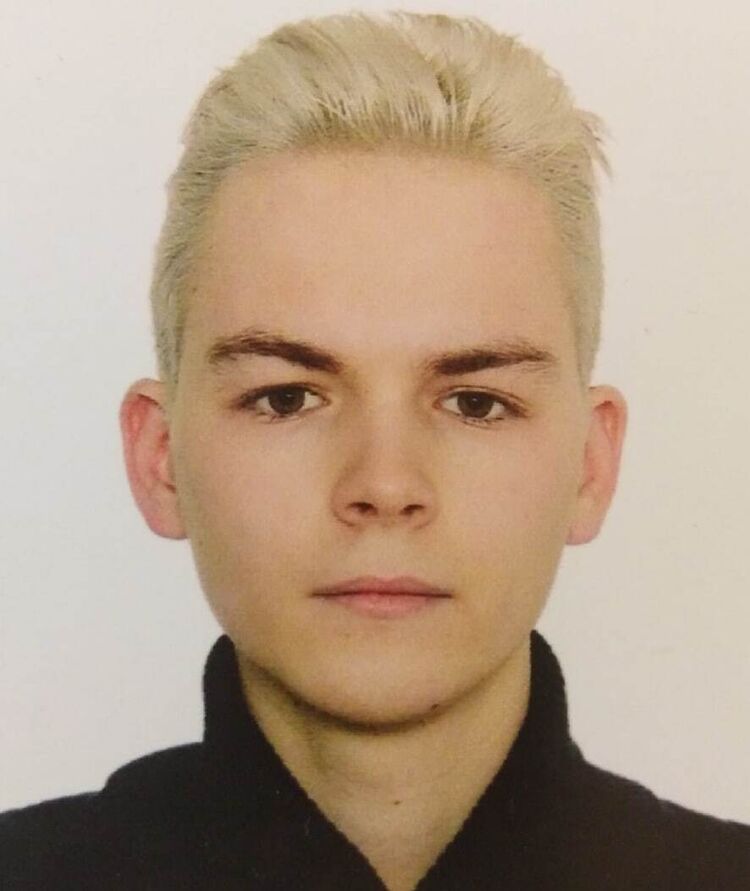  27448297  , 26 ,    -