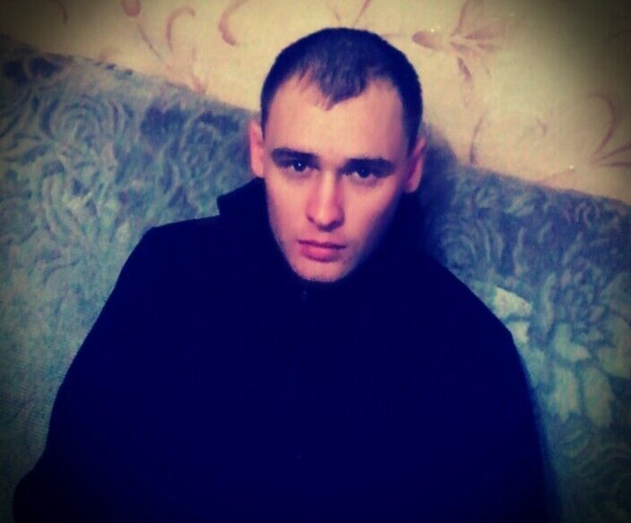  ,   MaKsiM, 32 ,   ,   , c 