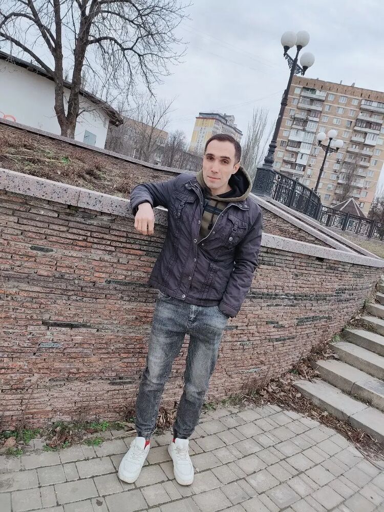  35133447  , 32 ,    